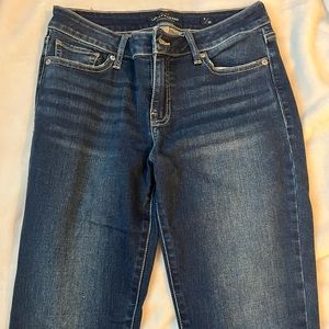 Lucky brand dark colored jeans, size 6